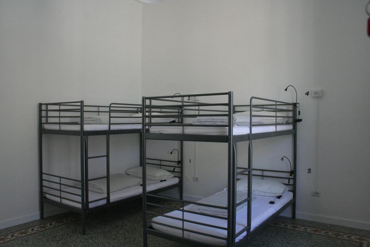 Urban Oasis Hostel Lecce Exterior photo