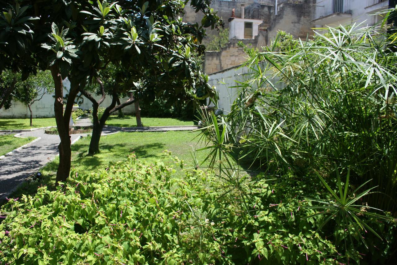 Urban Oasis Hostel Lecce Exterior photo